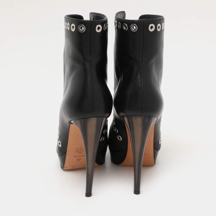 Pre Owned Alexander McQueen Black Leather Eyelet Trim Curve Heel Ankle Boots Size 37