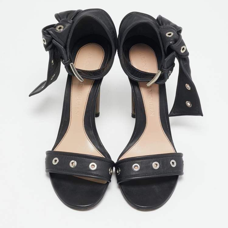 Pre Owned Alexander McQueen Black Leather Lana Razor Ankle Strap Sandals Size 39.5