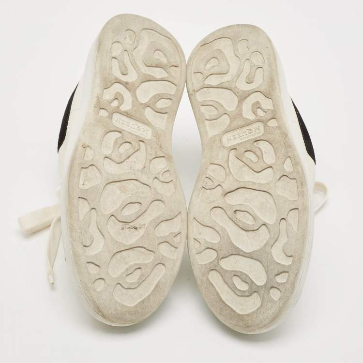 Pre Owned Alexander McQueen Black/White Leather and Suede Oversized Lace Up Sneakers Size 38