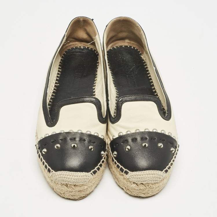 Pre Owned Alexander McQueen Beige/Black Leather Studded Espadrille Flats Size 37
