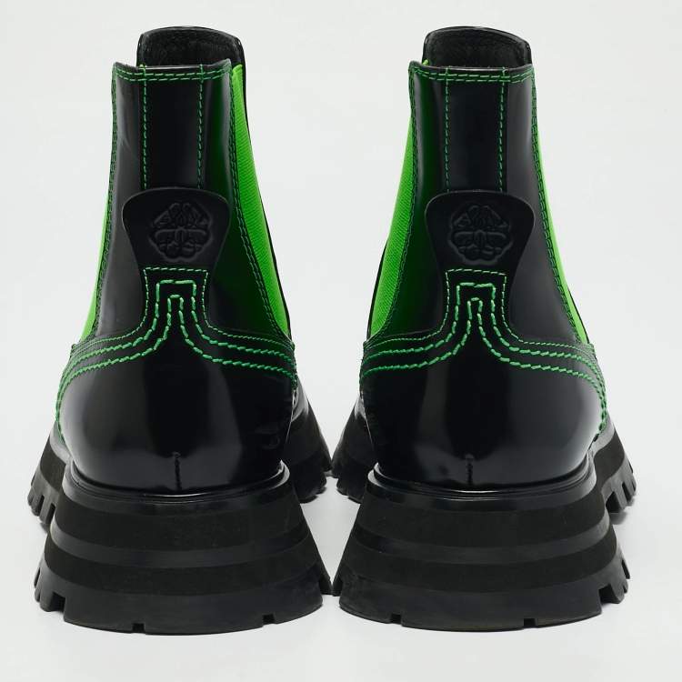 Pre Owned Alexander McQueen Black/Green Leather Wander Chelsea Ankle Length Boots Size 38