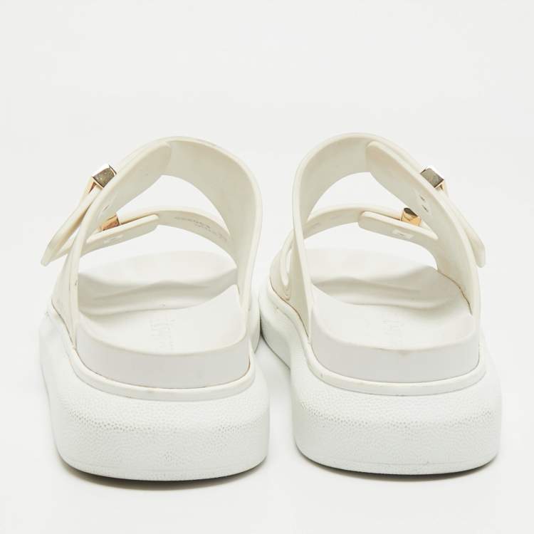 Pre Owned Alexander McQueen White Rubber Hybrid Chelsea Flat Sandals Size 38