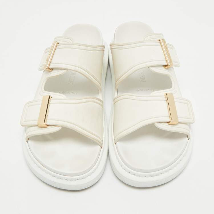 Pre Owned Alexander McQueen White Rubber Hybrid Chelsea Flat Sandals Size 38