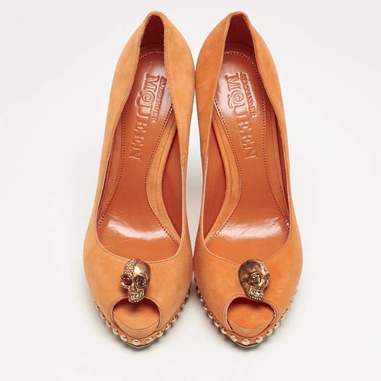 Pre Owned Alexander McQueen Orange Suede Skull Studded Peep Toe Pumps Size 37