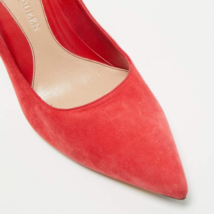 Pre Owned Alexander McQueen Red Suede Pointed Toe Pumps Size 41