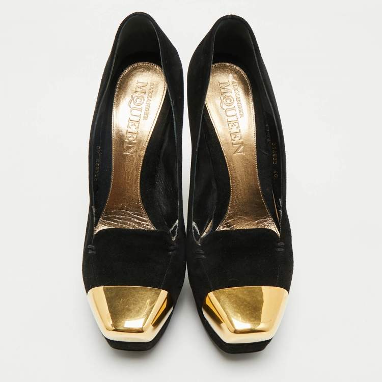 Pre Owned Alexander McQueen Black Suede Plexi Heel Platform Pumps Size 40