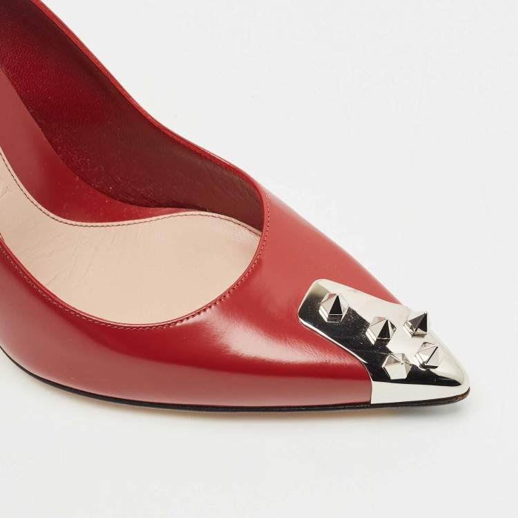 Pre Owned Alexander McQueen Red Leather Spike Pointed Toe Pumps Size 38