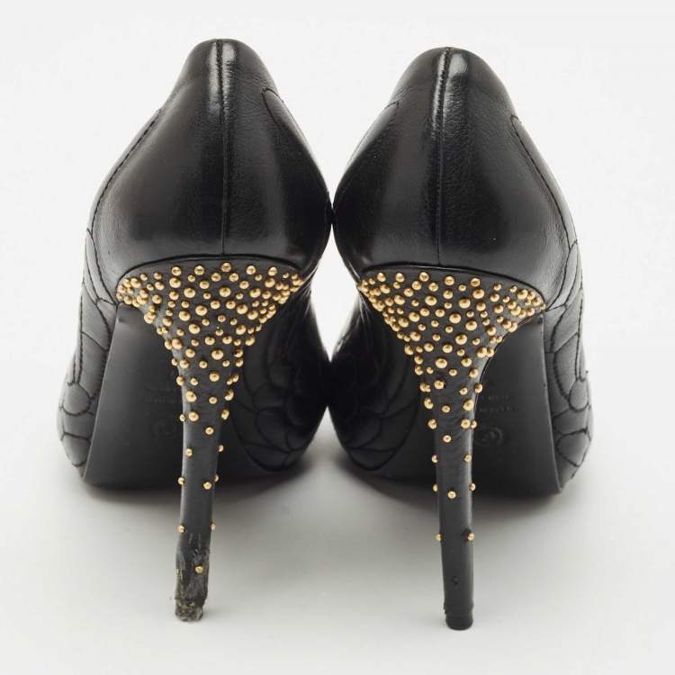 Pre Owned Alexander McQueen Black Leather Crystal Embellished Skull Detail Peep Toe Platform Pumps Size 41