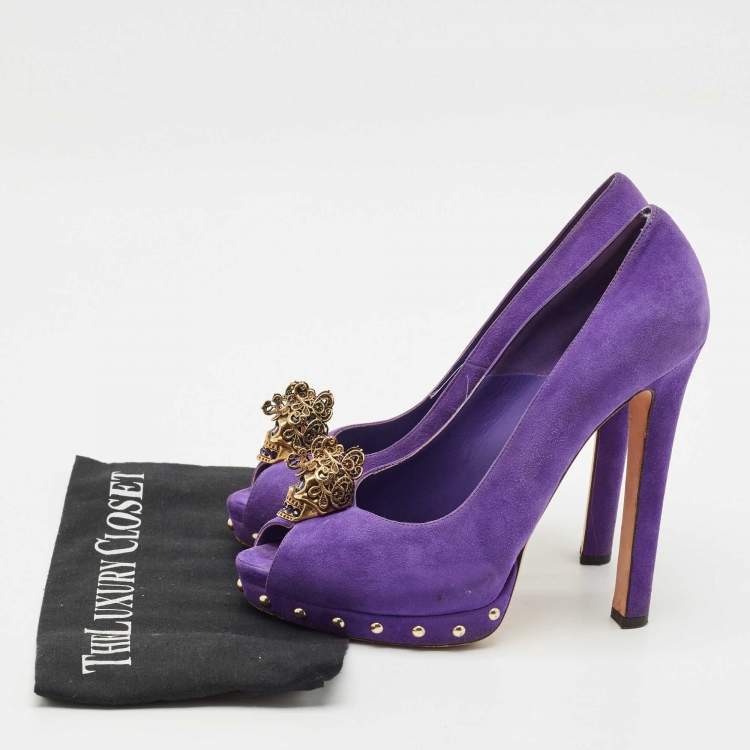 Pre Owned Alexander McQueen Purple Suede Skull Peep Toe Pumps Size 40