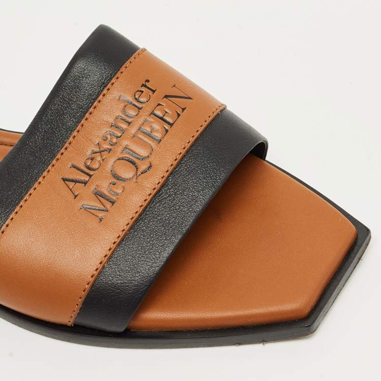 Pre Owned Alexander McQueen Brown/Black Leather Flats Slide Size 36