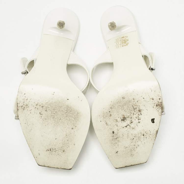 Pre Owned Alexander McQueen White  Leather Buckle Detail Slide Sandals Size 39