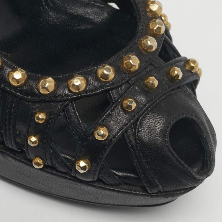 Pre Owned Alexander McQueen Black Cutout Studded Pumps Size 37