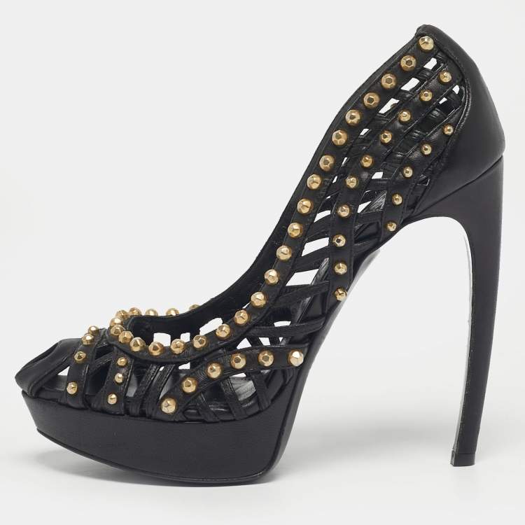 Pre Owned Alexander McQueen Black Cutout Studded Pumps Size 37