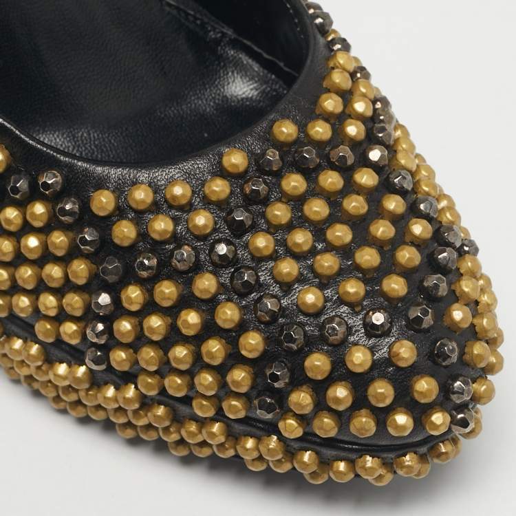 Pre Owned Alexander McQueen Black Studded Leather Platform Pumps Size 40