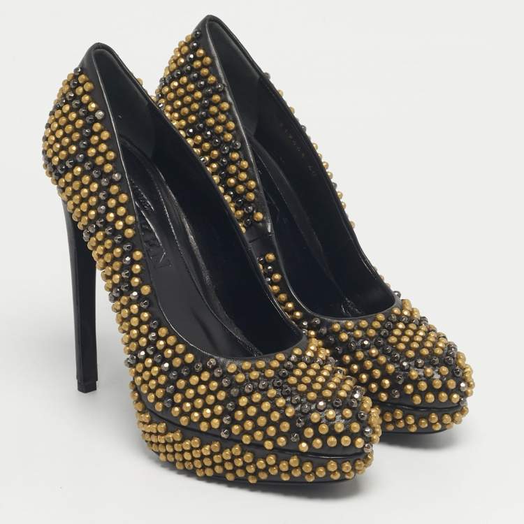 Pre Owned Alexander McQueen Black Studded Leather Platform Pumps Size 40