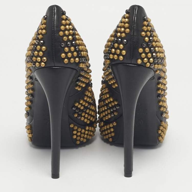 Pre Owned Alexander McQueen Black Studded Leather Platform Pumps Size 40