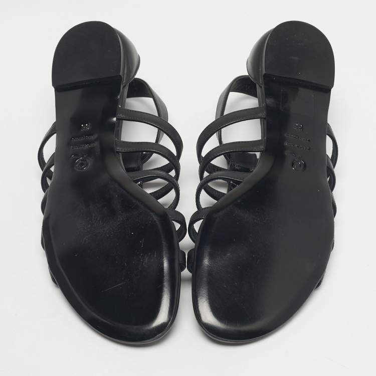 Pre Owned Alexander McQueen Black Leather Studded Flat Sandals Size 38