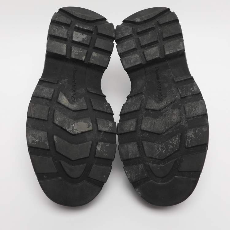 Pre Owned Alexander McQueen Black Canvas Tread Slick Low Top Sneakers Size 41