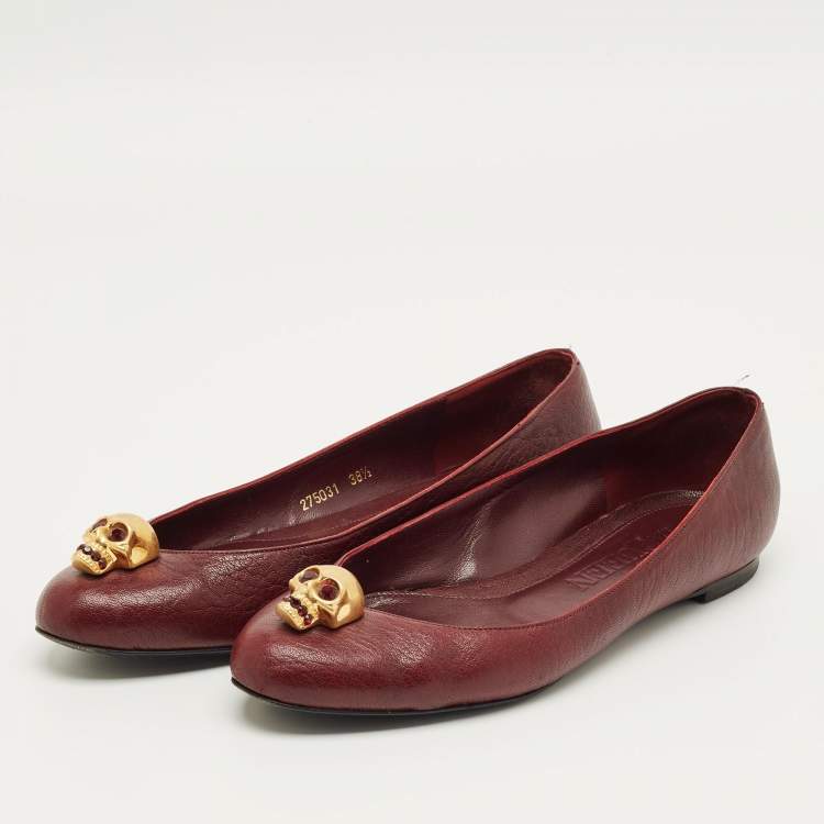 Pre Owned Alexander McQueen Burgundy Leather Skull Ballet Flats Size 38.5