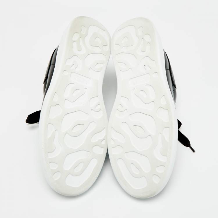 Pre Owned Alexander McQueen Oversized Size 39 Black Leather Low Top Sneakers