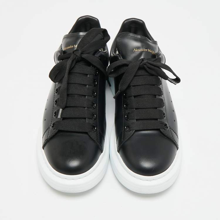 Pre Owned Alexander McQueen Oversized Size 39 Black Leather Low Top Sneakers