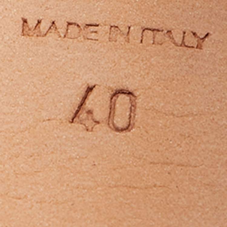 Pre Owned Alexander McQueen Size 40 Black Suede Flower Detail Peep Toe Platform Pumps