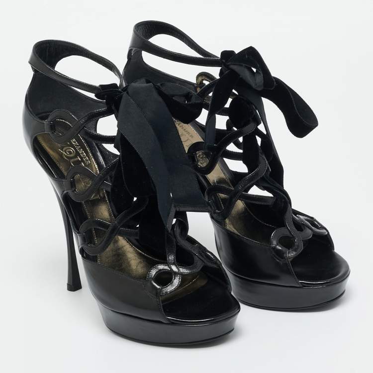مملوكة مسبقًا Alexander McQueen Size 40 Black Leather Cut Out Platform Sandals