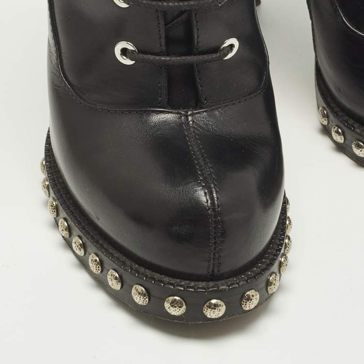 Pre Owned Alexander McQueen Size 37 Black Leather Lace Up  Ankle Length Boots