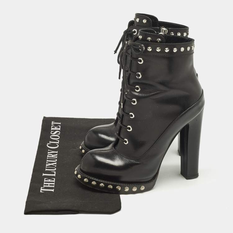 Pre Owned Alexander McQueen Size 37 Black Leather Lace Up  Ankle Length Boots