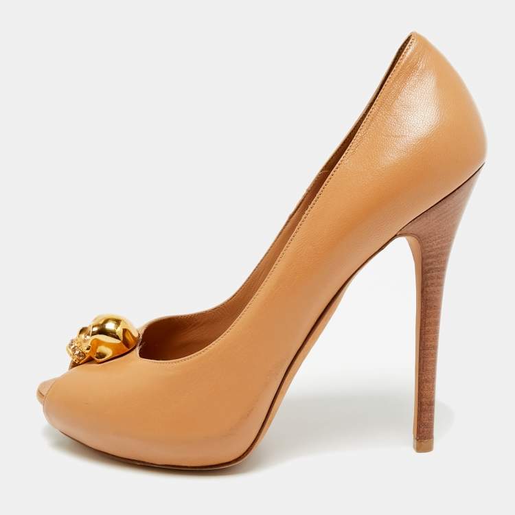 Pre Owned Alexander McQueen Skull Size 40 Brown Leather Peep Toe Platform Pumps