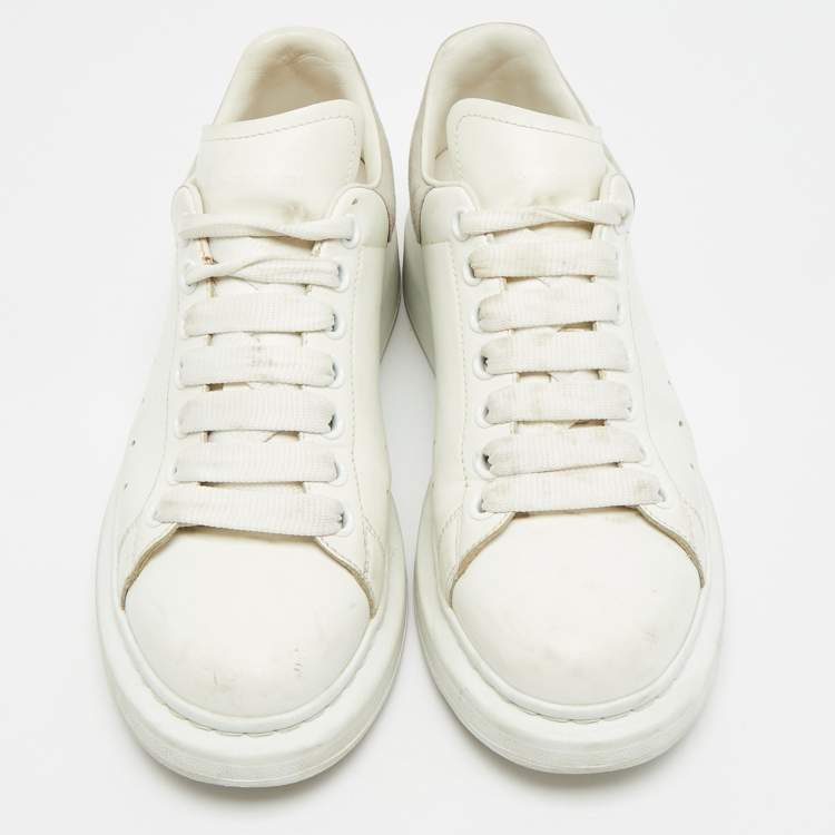 Pre Owned Alexander McQueen Oversized Size 40 White/Grey Leather and Suede Lace Up Sneakers