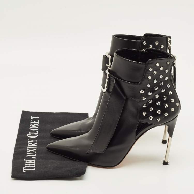 Pre Owned Alexander McQueen Size 39 Black Leather Embellished Ankle Length Boots