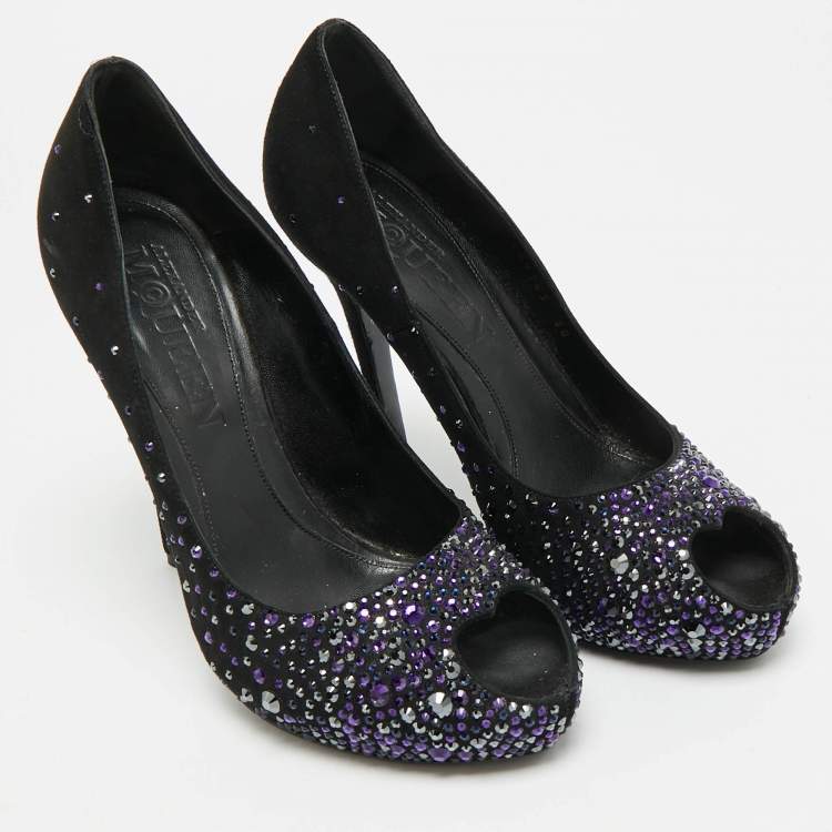 Pre Owned Alexander McQueen Heart Size 38 Black Suede Crystal Embellished Peep Toe Pumps