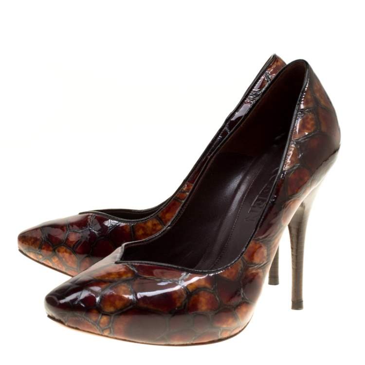 Pre Owned Alexander McQueen Two Tone Brown Tortoise Shell Embossed Patent Leather Pumps Size 37