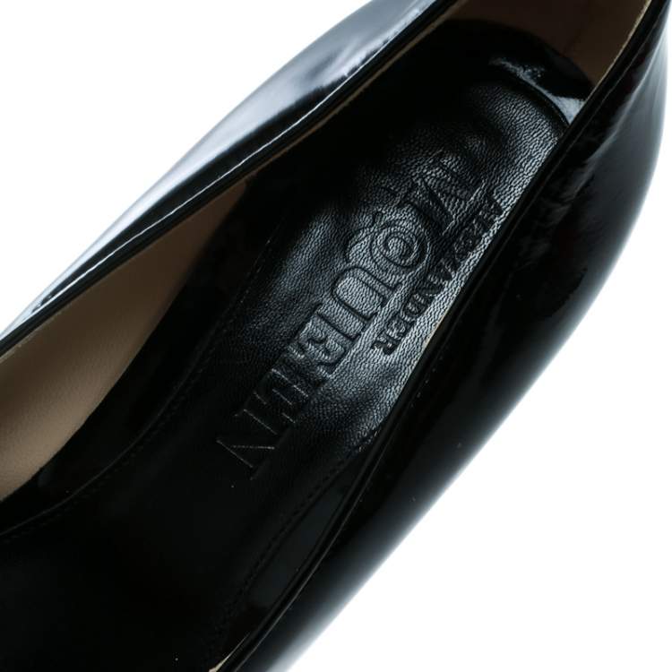 Pre Owned Alexander McQueen Black Patent Leather Square Toe Platform Pumps Size 37.5