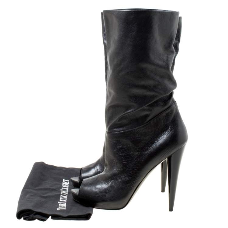 مملوكة مسبقًا Alexander McQueen Black Leather Ruched Detail Peep Toe Calf Boots Size 40.5