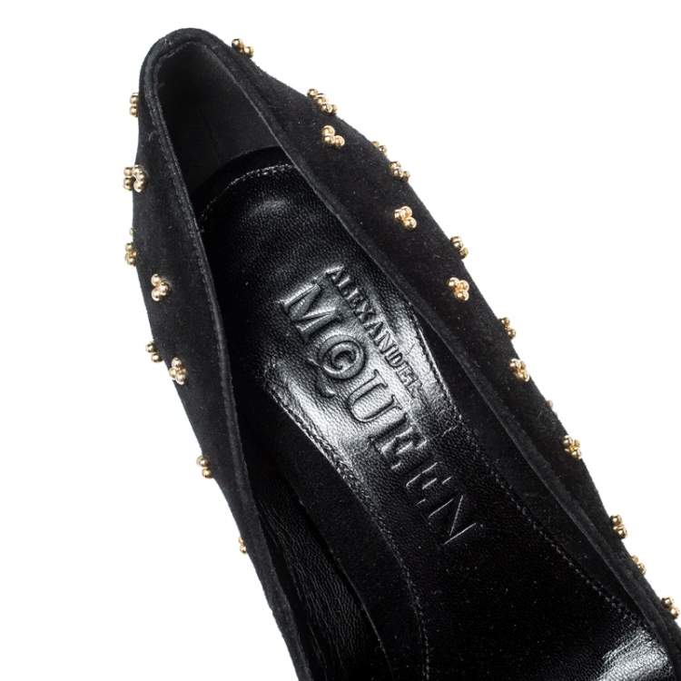 Pre Owned Alexander McQueen Black Suede Studded Pointed Toe Pumps Size 37