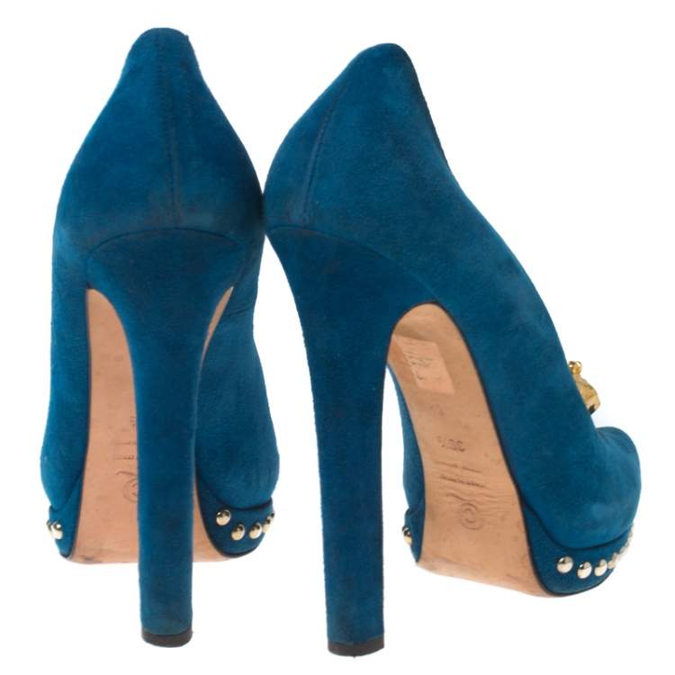 Pre Owned Alexander McQueen Blue Suede Crystal Embellished Skull Peep Toe Platform Pumps Size 39.5