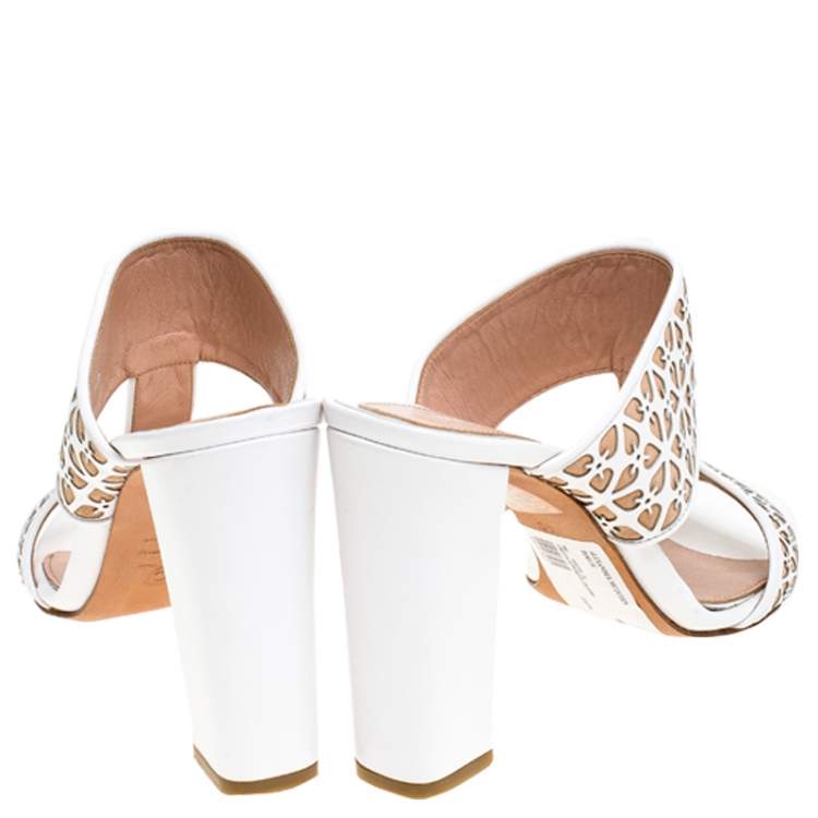Pre Owned Alexander McQueen White/Beige Laser Cut Leather Block Heel Sandals Size 40