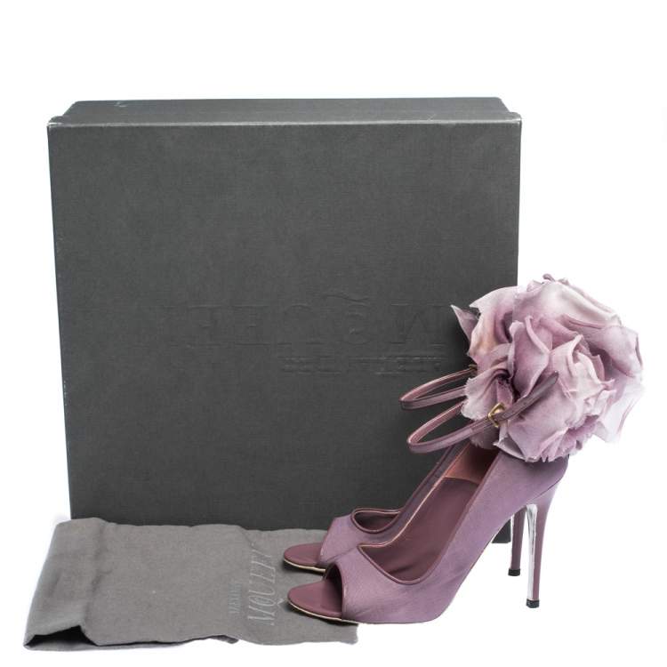 Pre Owned Alexander McQueen Purple Mesh And Patent Leather Trim Floral Embellished Peep-Toe Ankle Strap Pumps Size 38