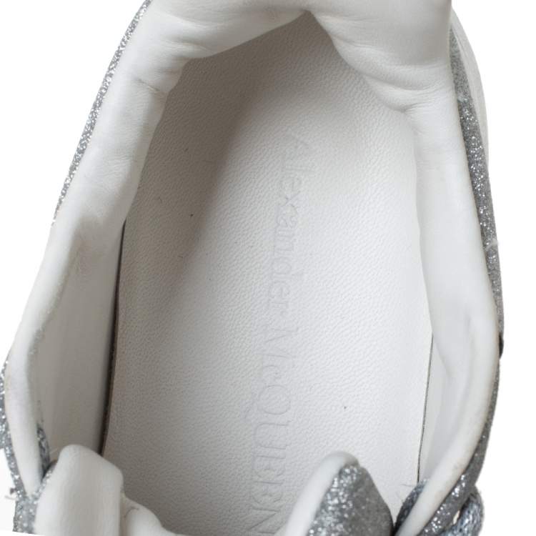 Pre Owned Alexander McQueen Silver Glitter Platform Lace Up Sneakers Size 35