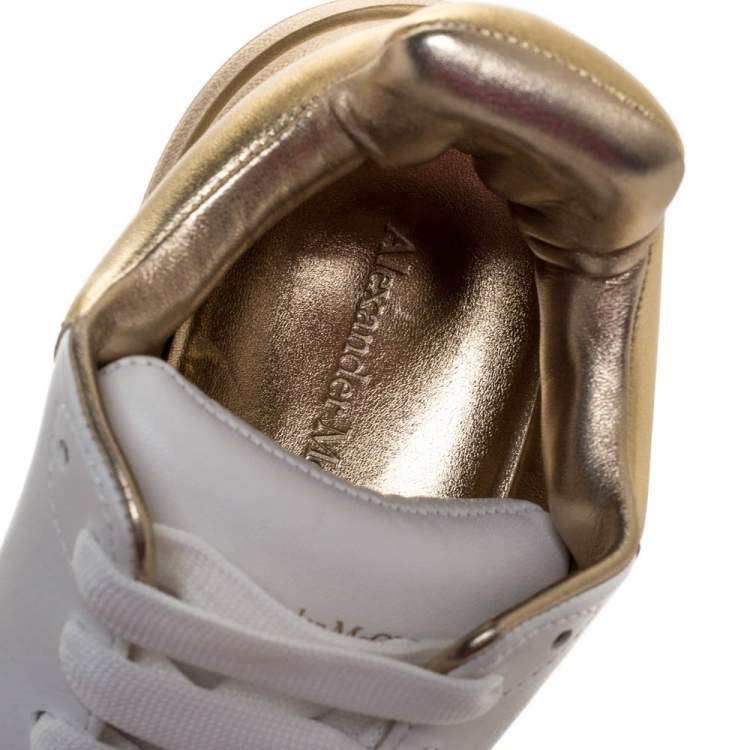 Pre Owned Alexander McQueen White/Gold Leather New Larry Low Top Sneakers Size 39.5