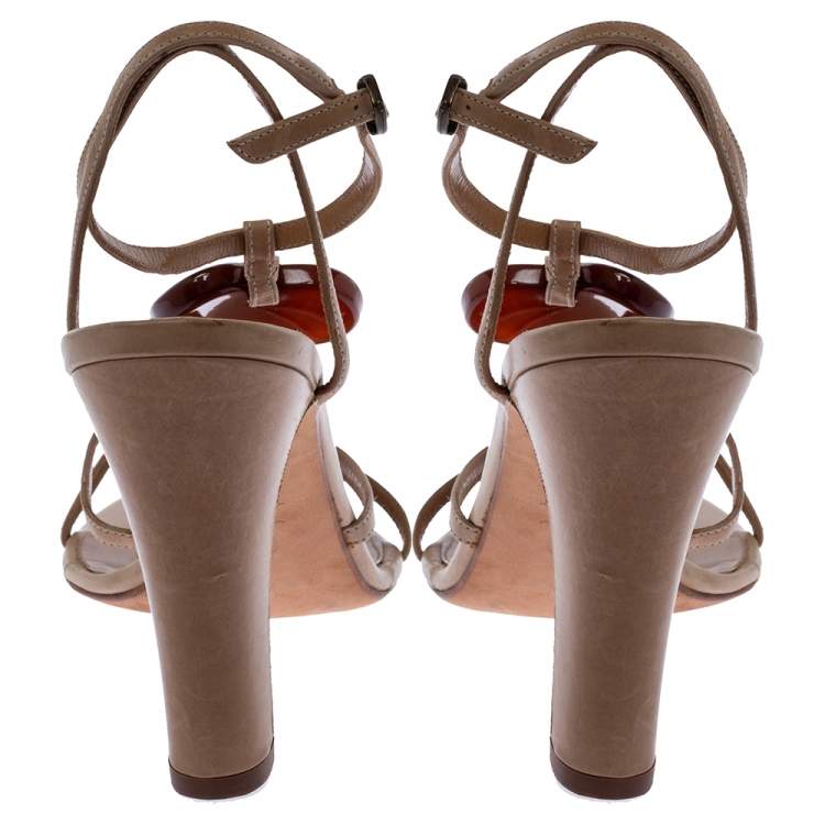 Pre Owned Alexander McQueen Beige Leather Heart T Strap Sandals Size 38.5