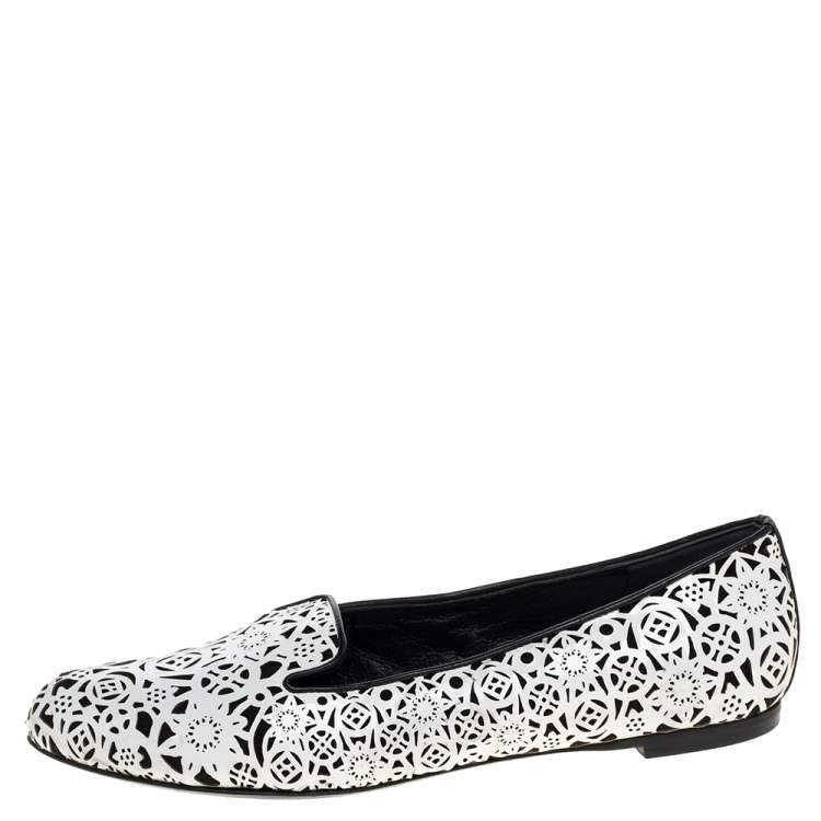 Pre Owned Alexander McQueen Monochrome Laser Cut Patent Leather Smoking Slippers Size 37