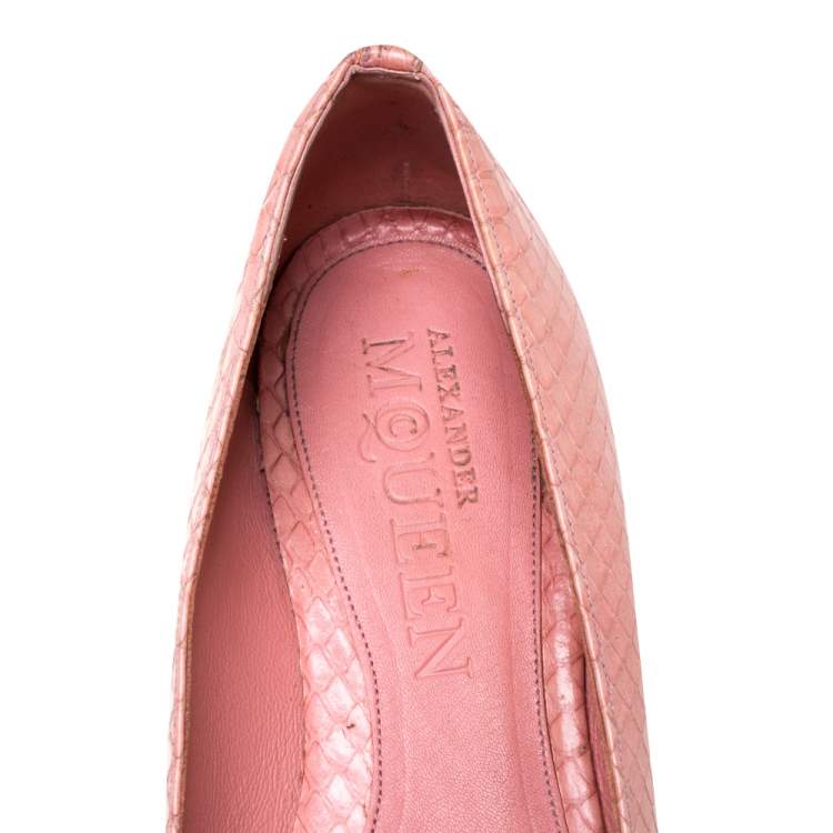 Pre Owned Alexander McQueen Pink Python Leather Skull City Ballet Flats Size 38