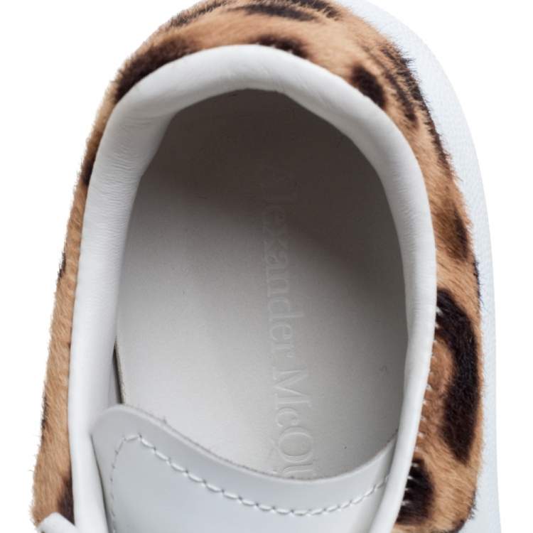 Pre Owned Alexander McQueen White Leather And Leopard Print Pony Hair Sneakers Size 38