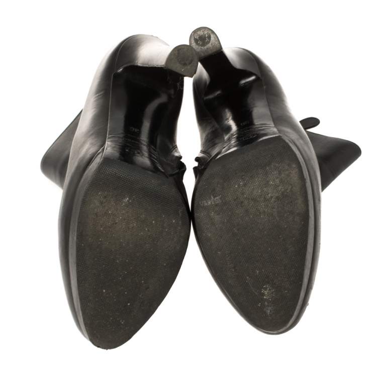 مملوكة مسبقًا Alexander McQueen Black Leather Platform Ankle Boots Size 36