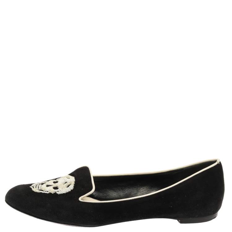 مملوكة مسبقًا Alexander McQueen Black Suede Leather Sequins Skull Embellished Smoking Slippers Size 38.5