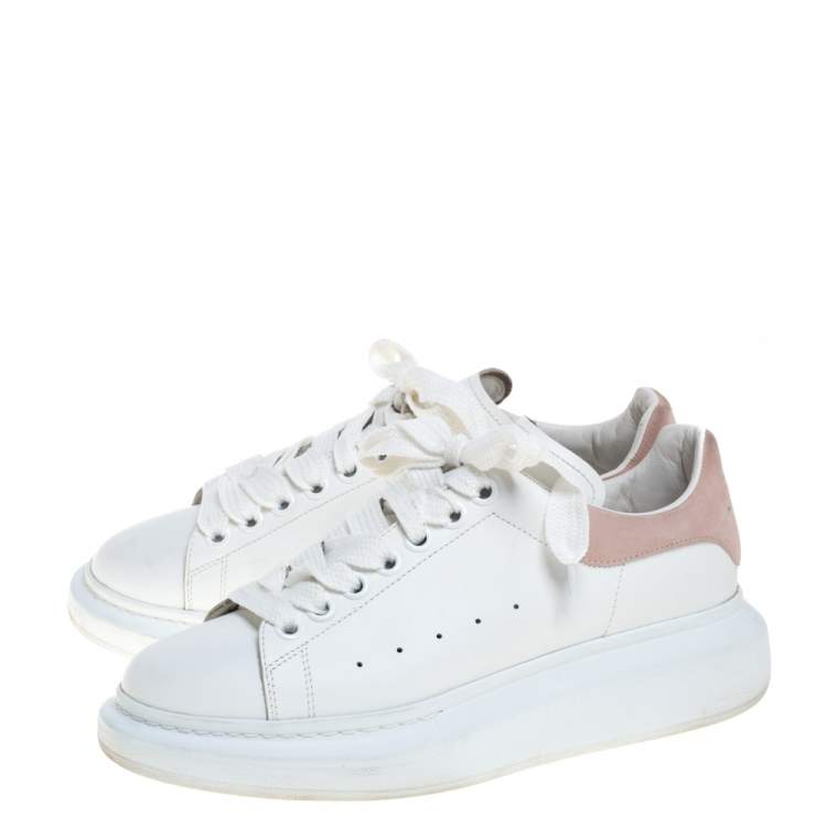 Pre Owned Alexander McQueen White/Pink Leather and Suede Larry Low Top Sneakers Size 39.5