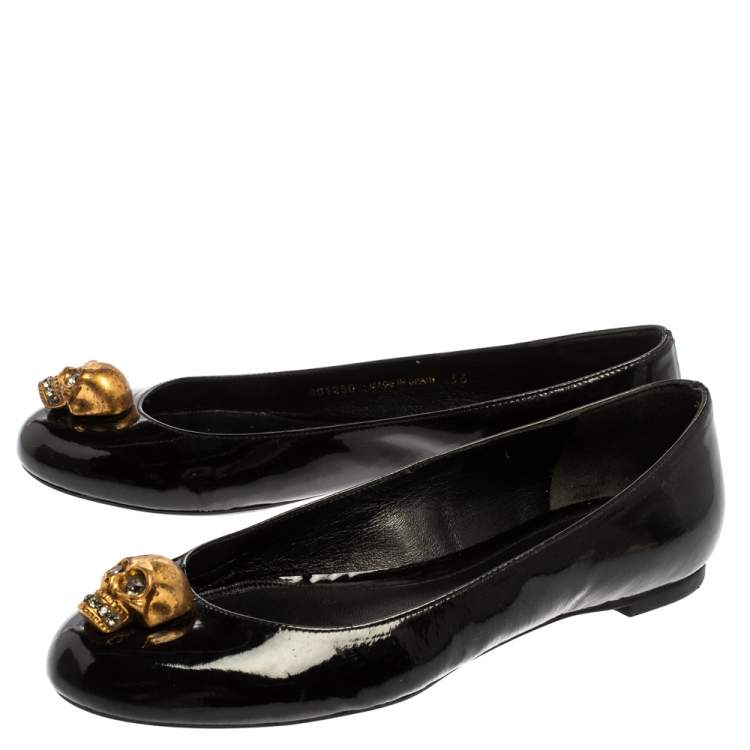 Pre Owned Alexander McQueen Black Patent Leather Embellished Skull City Ballet Flats Size 36